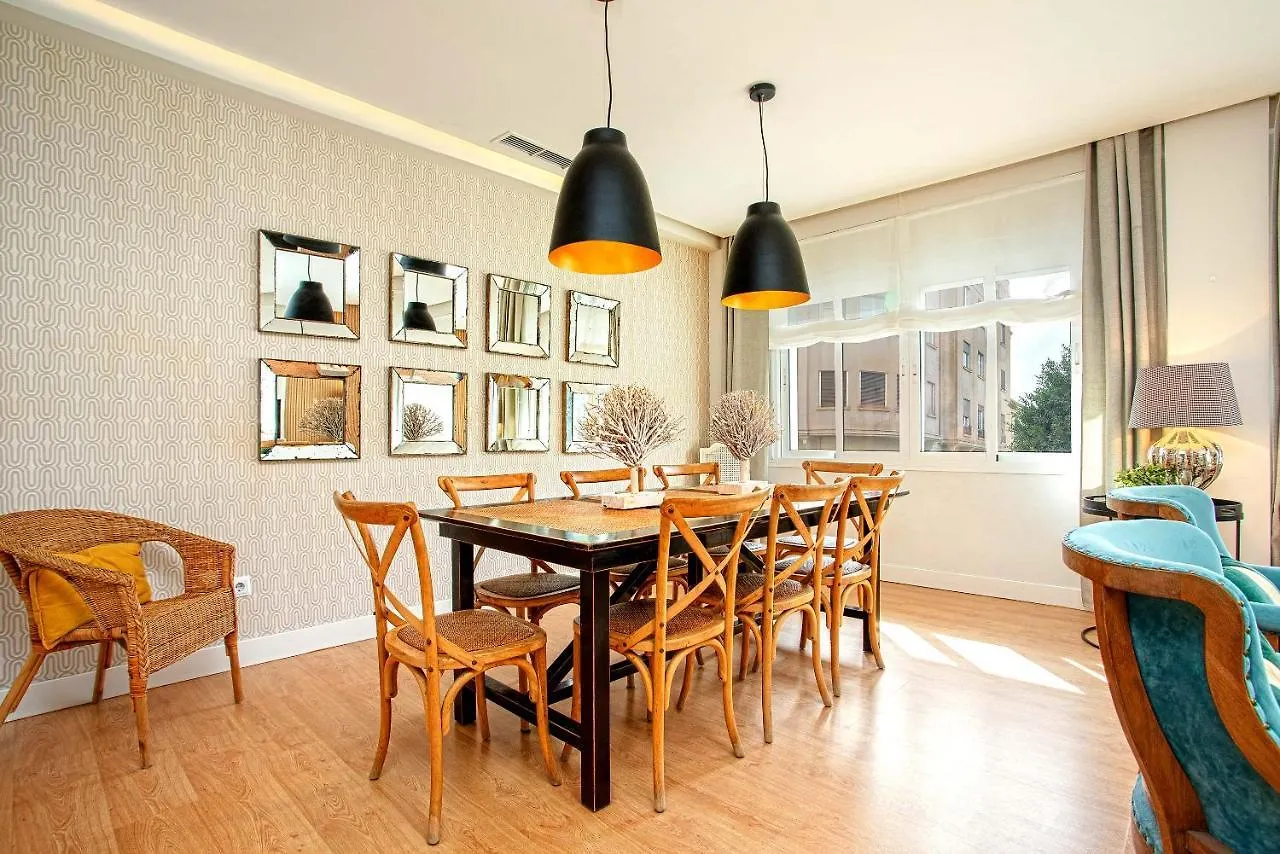 アパート Genteel Home Paseo De Reding マラガ
